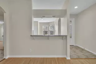 21630 Regency Park Ln, Leesburg, FL 34748 - Photo 11
