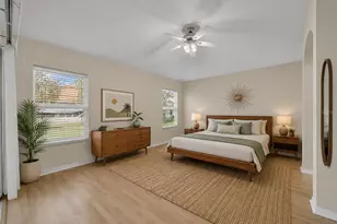 21630 Regency Park Ln, Leesburg, FL 34748 - Photo 5