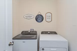 6358 Sanders Grove Cir, Okahumpka, FL 34762 - Photo 21