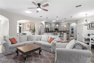 615 Lake Cove Pointe Cir, Winter Garden, FL 34787 - Photo 13