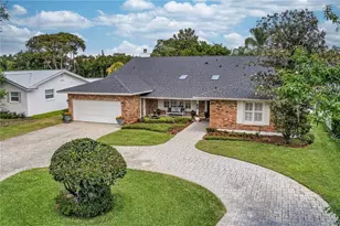 1723 Chestnut Ave, Winter Park, FL 32789 - Photo 1