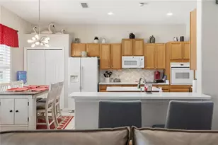 1910 Sir Lancelot Cir, Saint Cloud, FL 34772 - Photo 23
