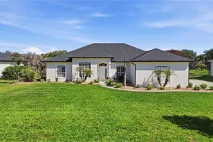 1910 Sir Lancelot Cir, Saint Cloud, FL 34772 - Photo 55