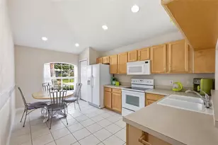 816 Troon Cir, Davenport, FL 33897 - Photo 17