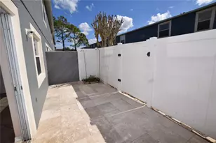 13098 Lexington Summit St, Orlando, FL 32828 - Photo 3