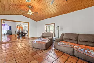 440 SW Bradshaw Cir, Port Saint Lucie, FL 34953 - Photo 11