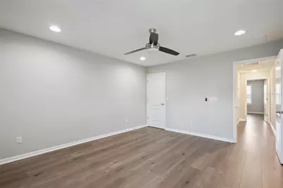5640 Siracusa Lane, Sanford, FL 32771 - Photo 25