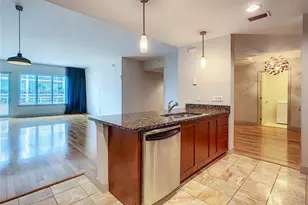 100 S Eola Dr, Orlando, FL 32801 - Photo 17