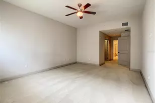 100 S Eola Dr, Orlando, FL 32801 - Photo 35