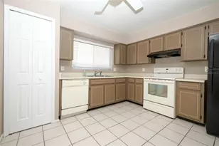 921 St Croix Ct, Orlando, FL 32835 - Photo 3