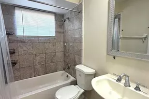 1826 Mulberrywood Ct, Orlando, FL 32818 - Photo 15