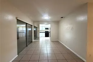1826 Mulberrywood Ct, Orlando, FL 32818 - Photo 5