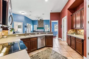 910 Parasol Pl, Oviedo, FL 32766 - Photo 15