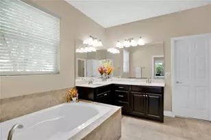 402 Egret Pl Dr, Winter Garden, FL 34787 - Photo 21