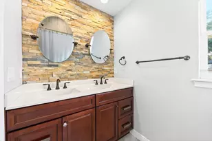 1031 Monterey Dr, Deltona, FL 32725 - Photo 11