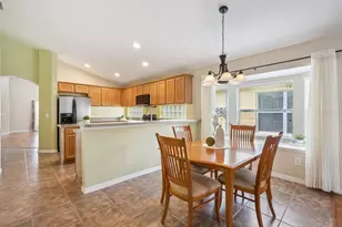 5345 Los Palma Vista Dr, Orlando, FL 32837 - Photo 9