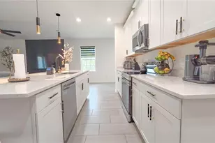 1619 Cloudy Ct, Saint Cloud, FL 34769 - Photo 9