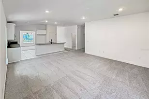 7636 Bent Tree Loop, Saint Cloud, FL 34771 - Photo 5