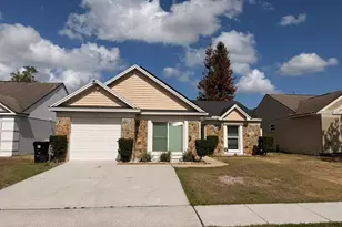 327 N Cervidae Dr, Apopka, FL 32703 - Photo 1
