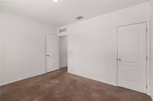 704 Pasteur Ln, Kissimmee, FL 34759 - Photo 17