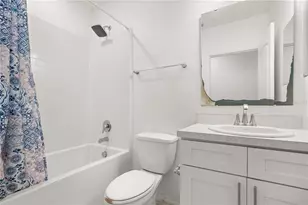 704 Pasteur Ln, Kissimmee, FL 34759 - Photo 21