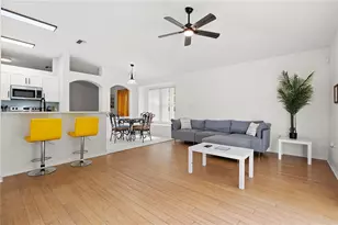 22834 Roderick Dr, Land O Lakes, FL 34639 - Photo 5