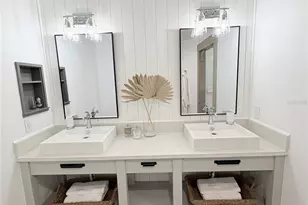 5425 Admiral Way, Oxford, FL 34484 - Photo 3