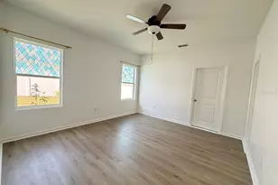 2021 Hemingway Cir, Groveland, FL 34736 - Photo 5
