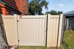 1604 Teakwood Dr, Plant City, FL 33563 - Photo 9