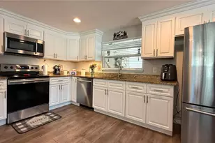 111 NE Palencia Rd, Auburndale, FL 33823 - Photo 17