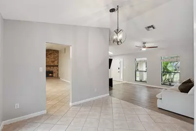 755 Brook Villa Court, Apopka, FL 32712 - Photo 5
