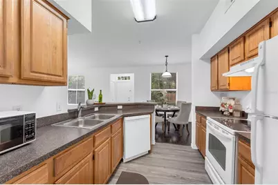 5975 Westgate Drive #1112, Orlando, FL 32835 - Photo 13