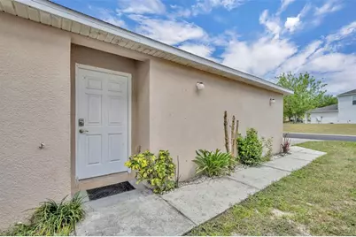 3147 Whispering Trails Street, Winter Haven, FL 33884 - Photo 3