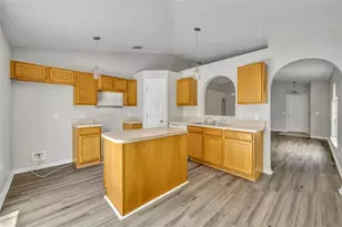 3147 Whispering Trails St, Winter Haven, FL 33884 - Photo 9