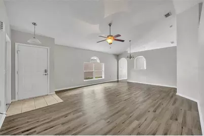 3147 Whispering Trails Street, Winter Haven, FL 33884 - Photo 7