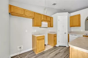 3147 Whispering Trails St, Winter Haven, FL 33884 - Photo 13