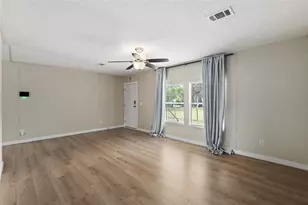 3511 S Palm Ave, Palatka, FL 32177 - Photo 5