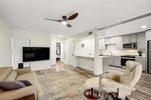109 Crown Oaks Way, Longwood, FL 32779 - Photo 3
