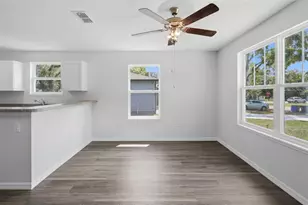 3411 Warren Sapp Dr, Apopka, FL 32712 - Photo 9