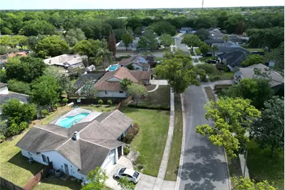 4649 Creekview Lane, Oviedo, FL 32765 - Photo 13
