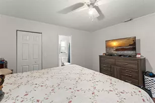 2479 Founder St, Deltona, FL 32738 - Photo 15