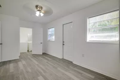1709 W Comanche Avenue, Tampa, FL 33603 - Photo 9