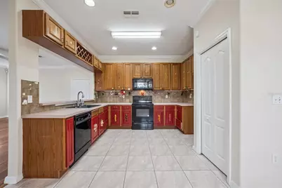 106 Castleford Way, Kissimmee, FL 34758 - Photo 9