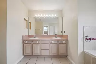 106 Castleford Way, Kissimmee, FL 34758 - Photo 23