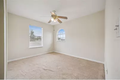 106 Castleford Way, Kissimmee, FL 34758 - Photo 19