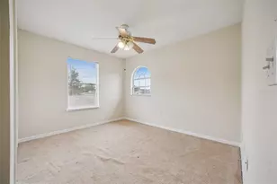 106 Castleford Way, Kissimmee, FL 34758 - Photo 19