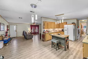 11404 Lithia Pinecrest Rd, Lithia, FL 33547 - Photo 35