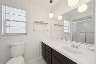 608 Wavecrest Dr, Orlando, FL 32807 - Photo 11