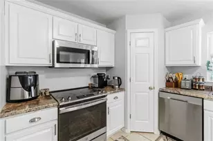 122 Carmel Bay Dr, Sanford, FL 32771 - Photo 7