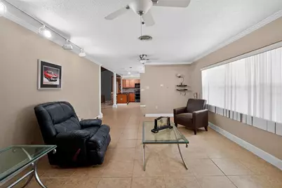 1406 Haven Bend, Tampa, FL 33613 - Photo 11